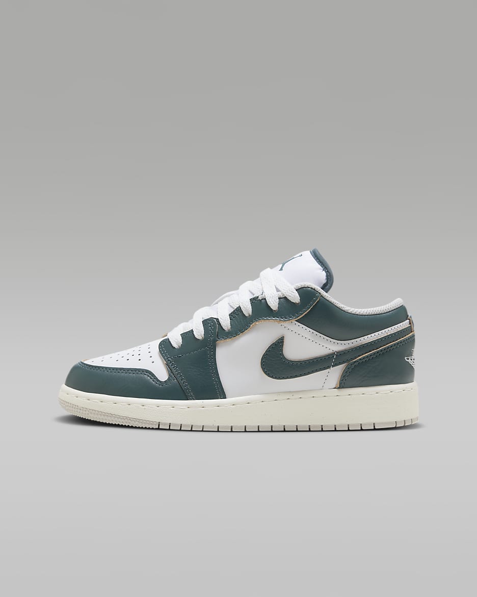 Air Jordan 1 Low SE Big Kids Shoes. Nike